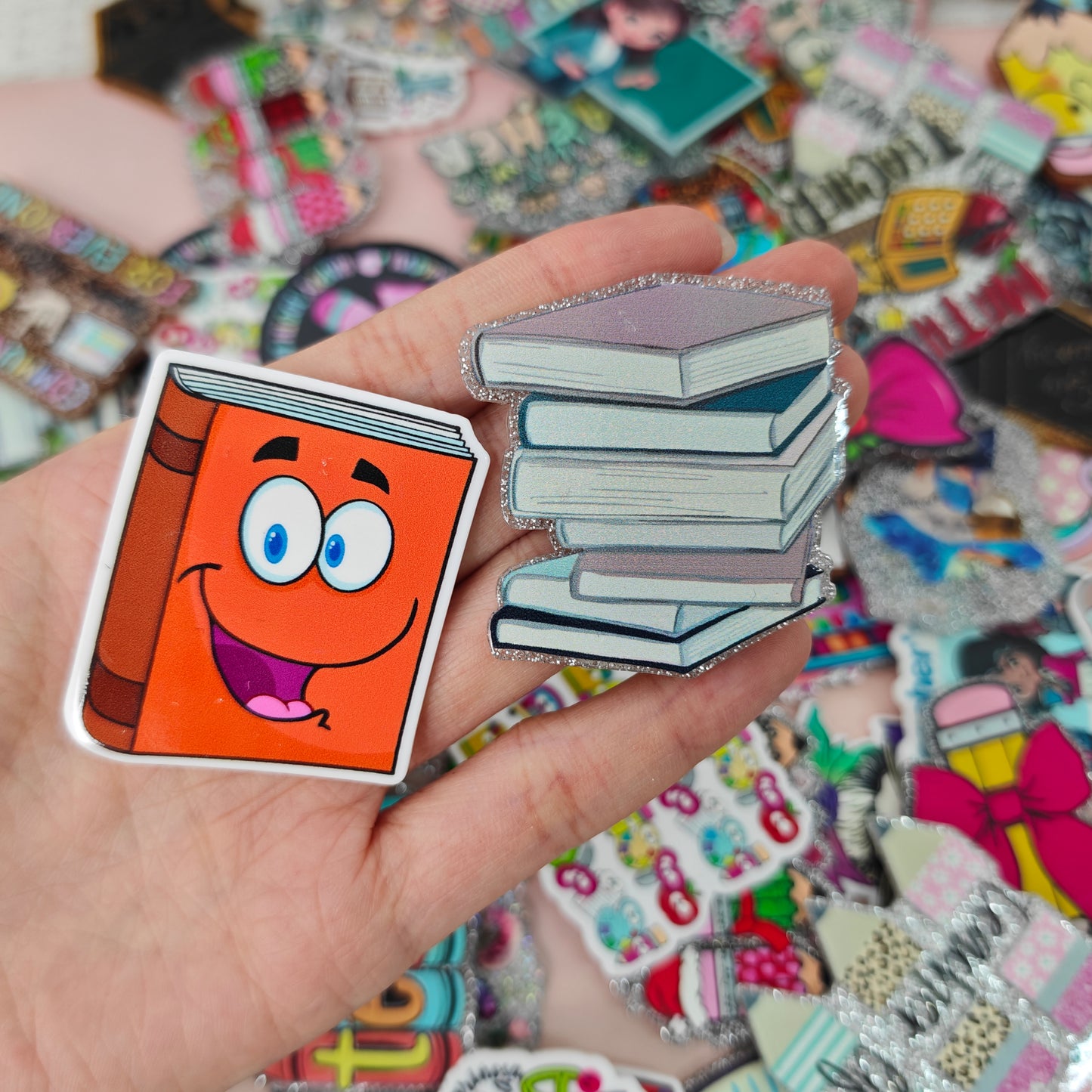 30pcs/bag Random School-Study-Books Acrylics Flatbacks for DIY Craft